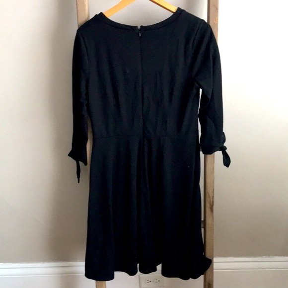 LOFT: Black Over the Knee LBD - Picture 4 of 5